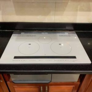 Bếp từ Hitachi HT-M8STWF